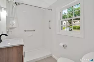 42 Wheeler Dr, Enfield, CT 06082 - Photo 29