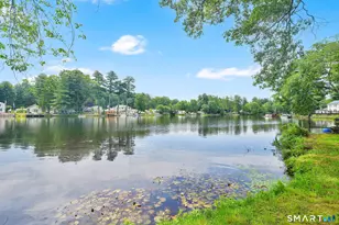 42 Wheeler Dr, Enfield, CT 06082 - Photo 3