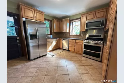 21 Elgin Avenue, Bethel, CT 06801 - Photo 9