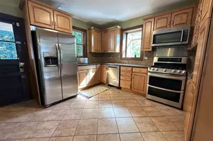21 Elgin Ave, Bethel, CT 06801 - Photo 9
