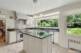 215 Hillfield Rd, Hamden, CT 06518 - Photo 5