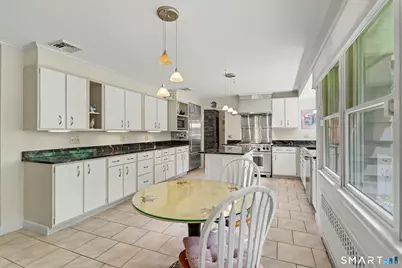 215 Hillfield Road, Hamden, CT 06518 - Photo 3