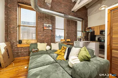 325 Lafayette Street #1302, Bridgeport, CT 06604 - Photo 1