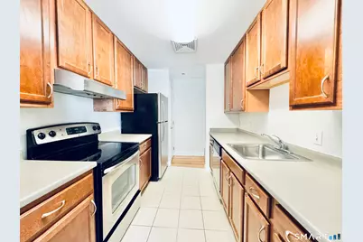 7 Birch Drive #7, Stamford, CT 06902 - Photo 5