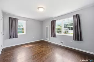 24 Annette Pl, Middletown, CT 06457 - Photo 15