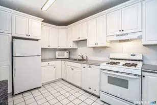 779 Prospect Ave, West Hartford, CT 06105 - Photo 7