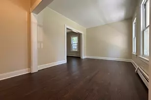 28 Quinlan Ave, Meriden, CT 06451 - Photo 7