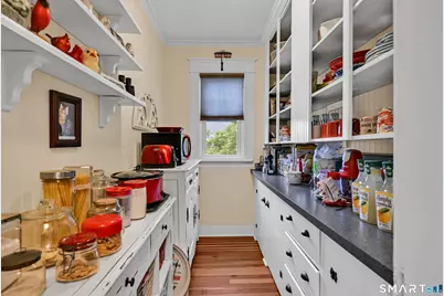197 Albert Street, Torrington, CT 06790 - Photo 7