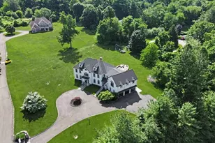 125 Skunk Ln, Wilton, CT 06897 - Photo 3