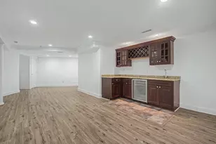 125 Skunk Ln, Wilton, CT 06897 - Photo 31