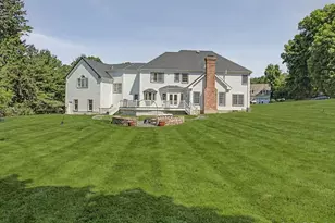 125 Skunk Ln, Wilton, CT 06897 - Photo 39