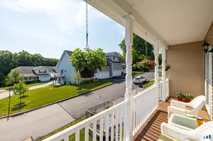 197 Oak Mdw Ln, Torrington, CT 06790 - Photo 3
