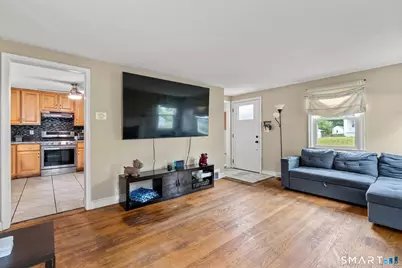 416 Ellis Street, New Britain, CT 06051 - Photo 9