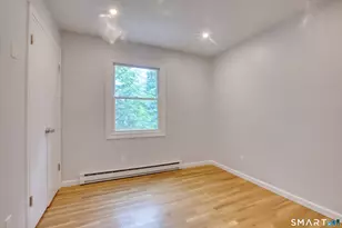 8 Ridge Pl, Greenwich, CT 06831 - Photo 15