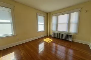 146 Adams St, Hartford, CT 06112 - Photo 5