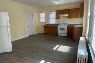 146 Adams St, Hartford, CT 06112 - Photo 1