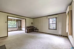 65 Manor Hill Rd, Stratford, CT 06614 - Photo 3