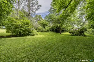 65 Manor Hill Rd, Stratford, CT 06614 - Photo 31