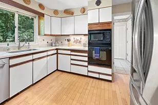 320 Summer Hill Rd, Madison, CT 06443 - Photo 17