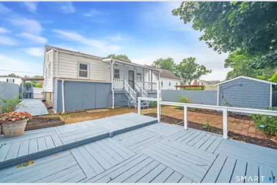 476 Ruth Street, Bridgeport, CT 06606 - Photo 35