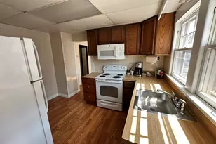 128 Grove Pl, West Haven, CT 06516 - Photo 3