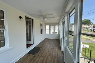 128 Grove Pl, West Haven, CT 06516 - Photo 21