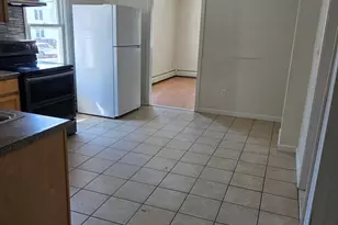 123 Golden St, Norwich, CT 06360 - Photo 3