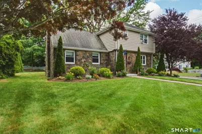 2 Stephen Street, Manchester, CT 06040 - Photo 3
