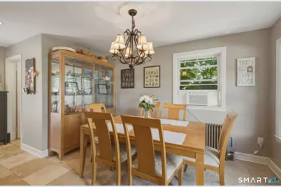 2 Stephen Street, Manchester, CT 06040 - Photo 13
