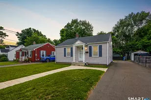 62 Essex St, Manchester, CT 06040 - Photo 1