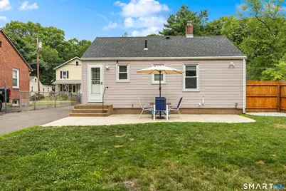 62 Essex Street, Manchester, CT 06040 - Photo 27