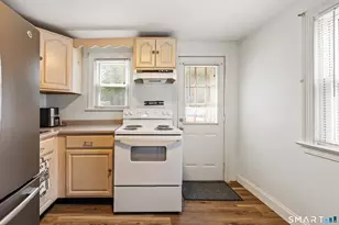 62 Essex St, Manchester, CT 06040 - Photo 11