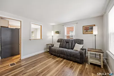 62 Essex Street, Manchester, CT 06040 - Photo 5