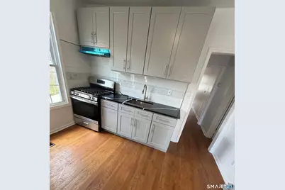 304 Poplar Street, Bridgeport, CT 06605 - Photo 7