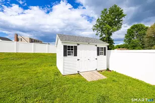 14 Fennwood Cir, Newington, CT 06111 - Photo 33