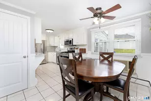 14 Fennwood Cir, Newington, CT 06111 - Photo 5