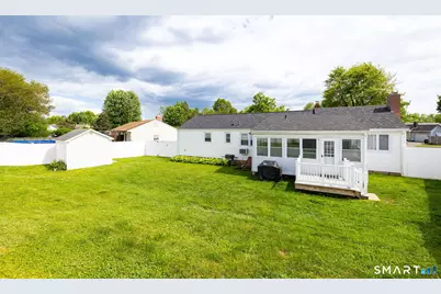 14 Fennwood Circle, Newington, CT 06111 - Photo 35