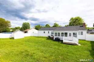 14 Fennwood Cir, Newington, CT 06111 - Photo 35