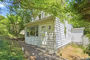6 Beech St, Ansonia, CT 06401 - Photo 23