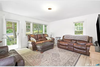 6 Beech Street, Ansonia, CT 06401 - Photo 7
