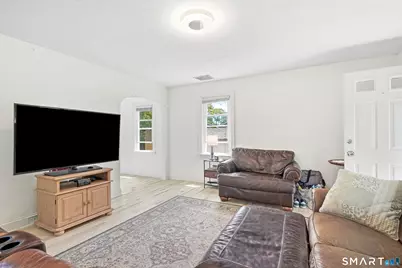 6 Beech Street, Ansonia, CT 06401 - Photo 5