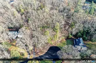 26 Ridgewood Rd, Avon, CT 06001 - Photo 1