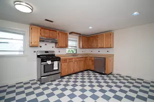 38 Landin St, Woodbridge, CT 06525 - Photo 5