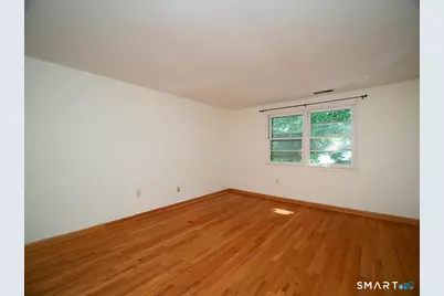 38 Landin Street #2nd Floor, Woodbridge, CT 06525 - Photo 13