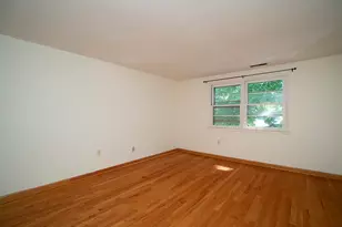 38 Landin St, Woodbridge, CT 06525 - Photo 13