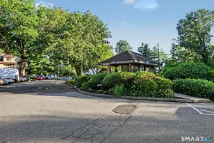 2435 Bedford St, Stamford, CT 06905 - Photo 37
