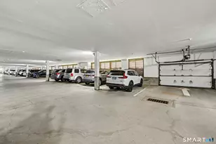 2435 Bedford St, Stamford, CT 06905 - Photo 33