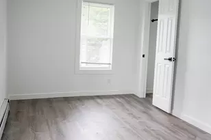162 Hobart St, Meriden, CT 06450 - Photo 9