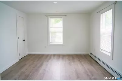 162 Hobart Street, Meriden, CT 06450 - Photo 7