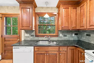 448 Mixville Rd, Cheshire, CT 06410 - Photo 13